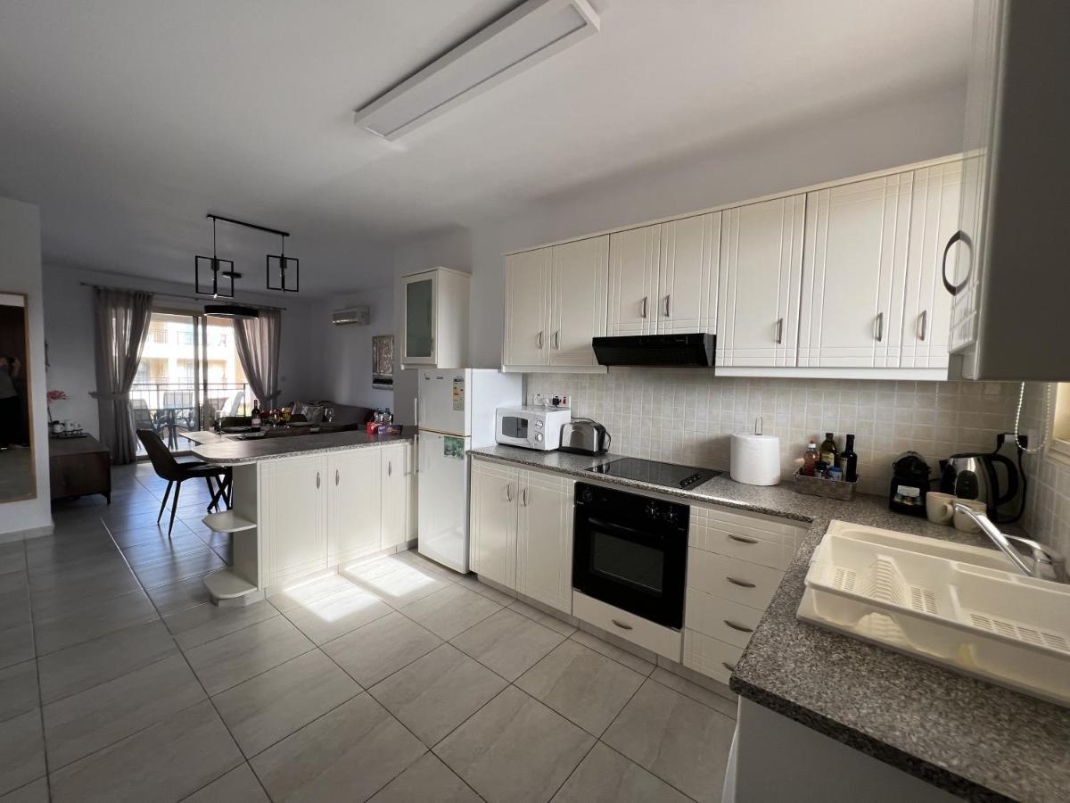 Appartamento Royal-Seacrest Paphos-Center Vip Esterno foto