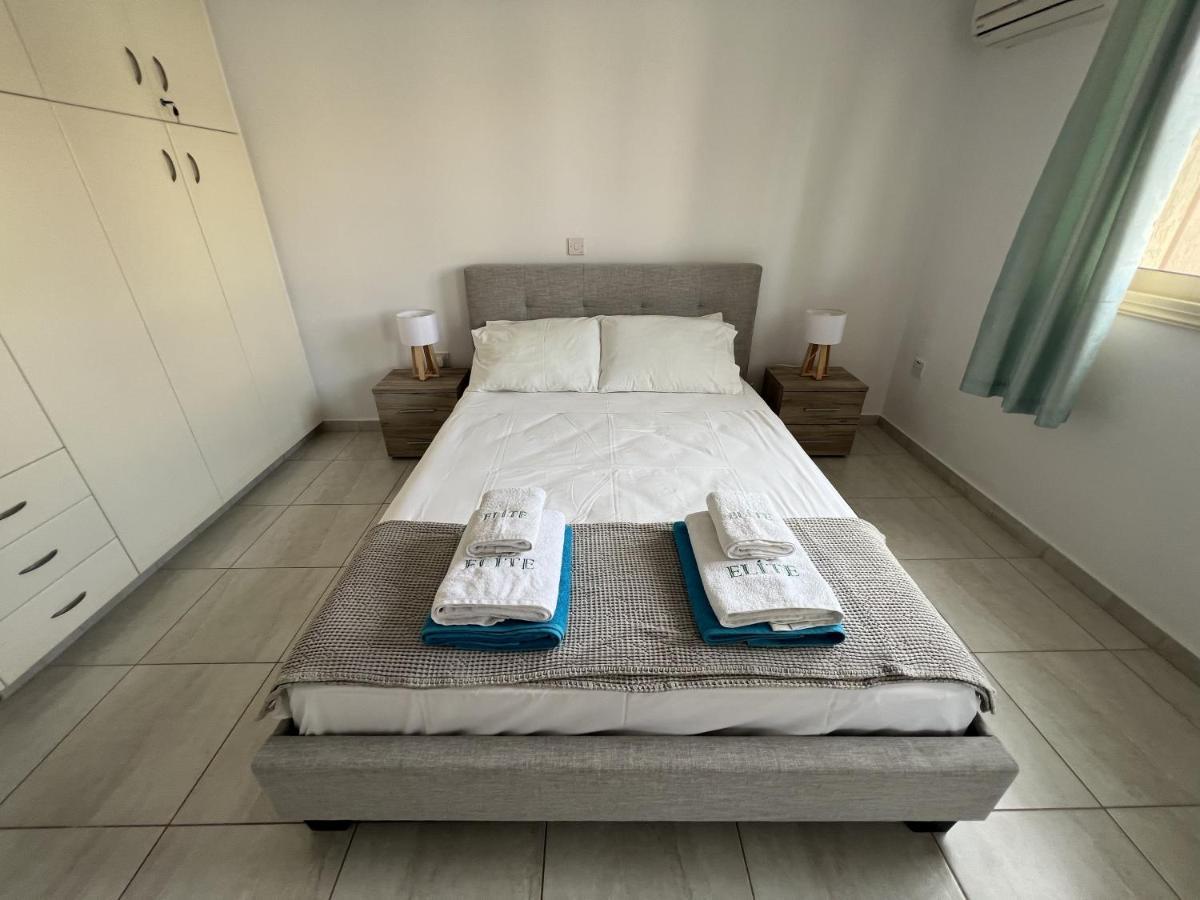Appartamento Royal-Seacrest Paphos-Center Vip Esterno foto