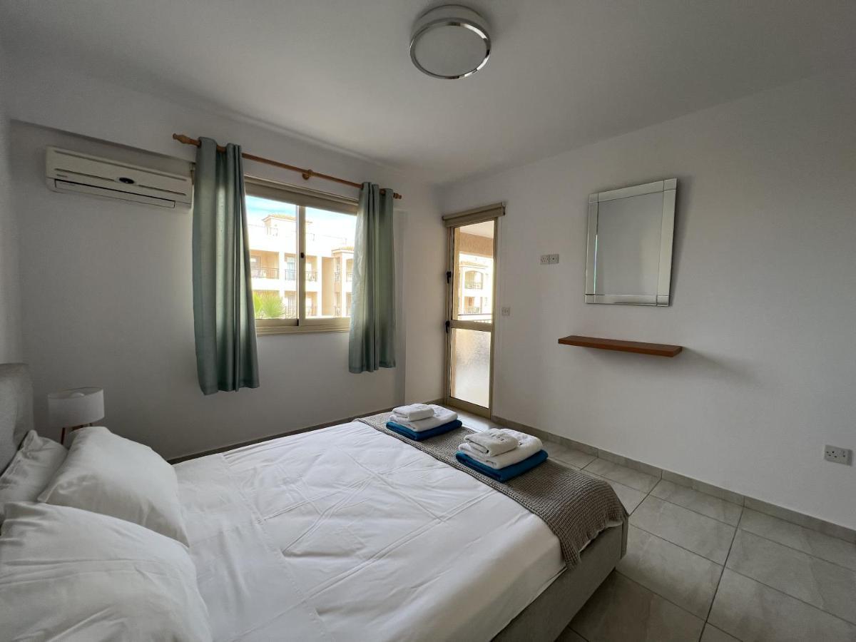 Appartamento Royal-Seacrest Paphos-Center Vip Esterno foto